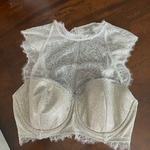 Victoria Secret Dream Angels Chantilly Lace High Neck Bra 36DD